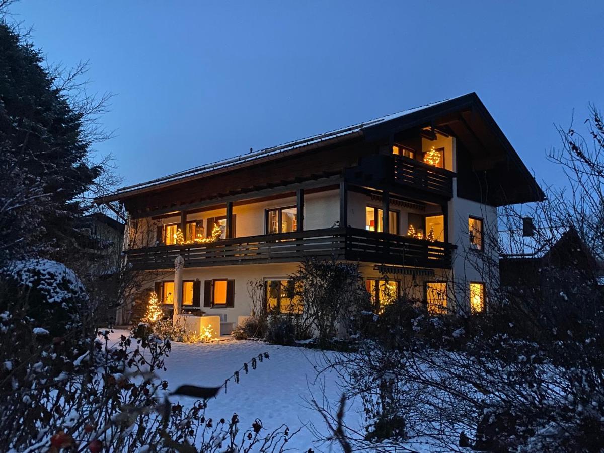 Charmantes Garten-Apartment: Erholung Im Chiemgau ウンターヴォッセン エクステリア 写真